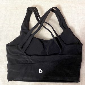 This top doesn’t fit but it’s a small and in great condition. Worn once.